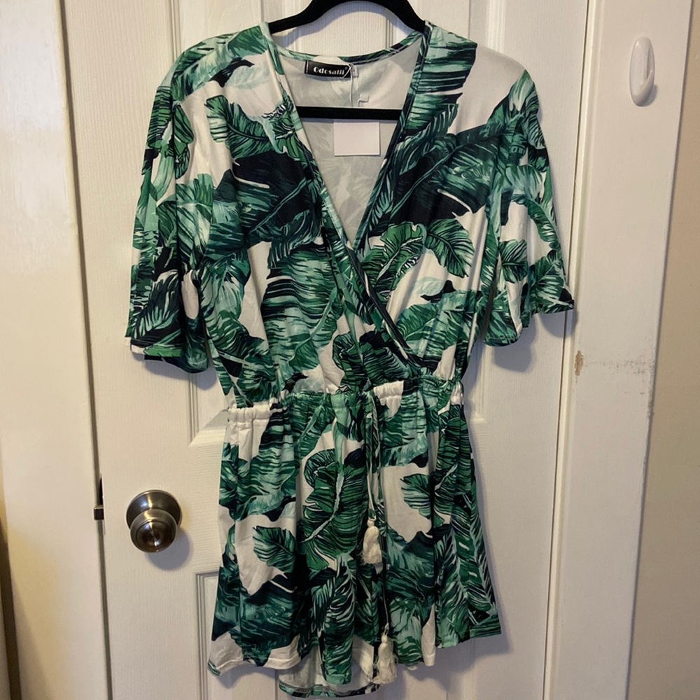 NWT Tropical Print Romper